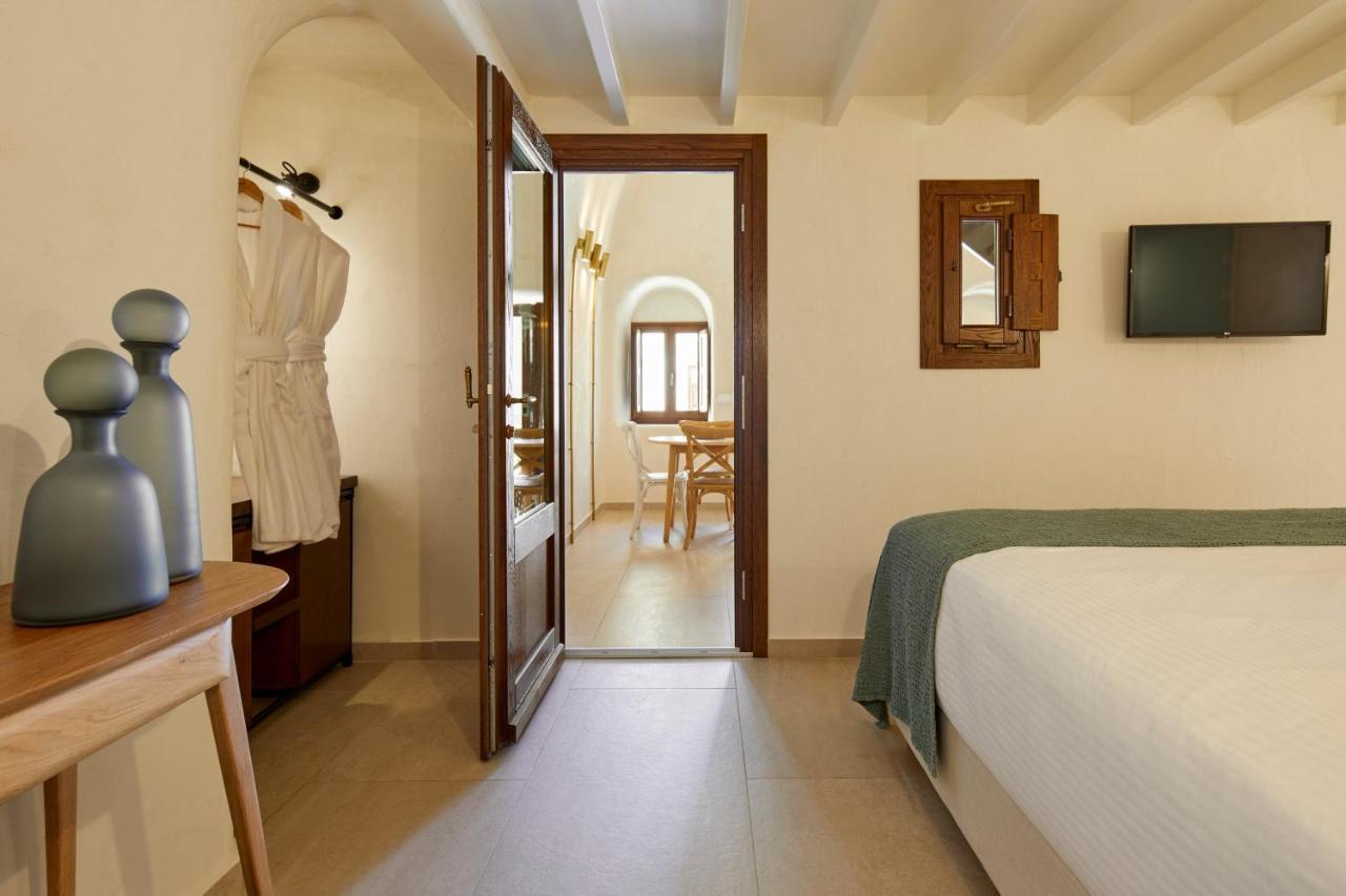 Winery Hotel 1870 Fira  Dış mekan fotoğraf